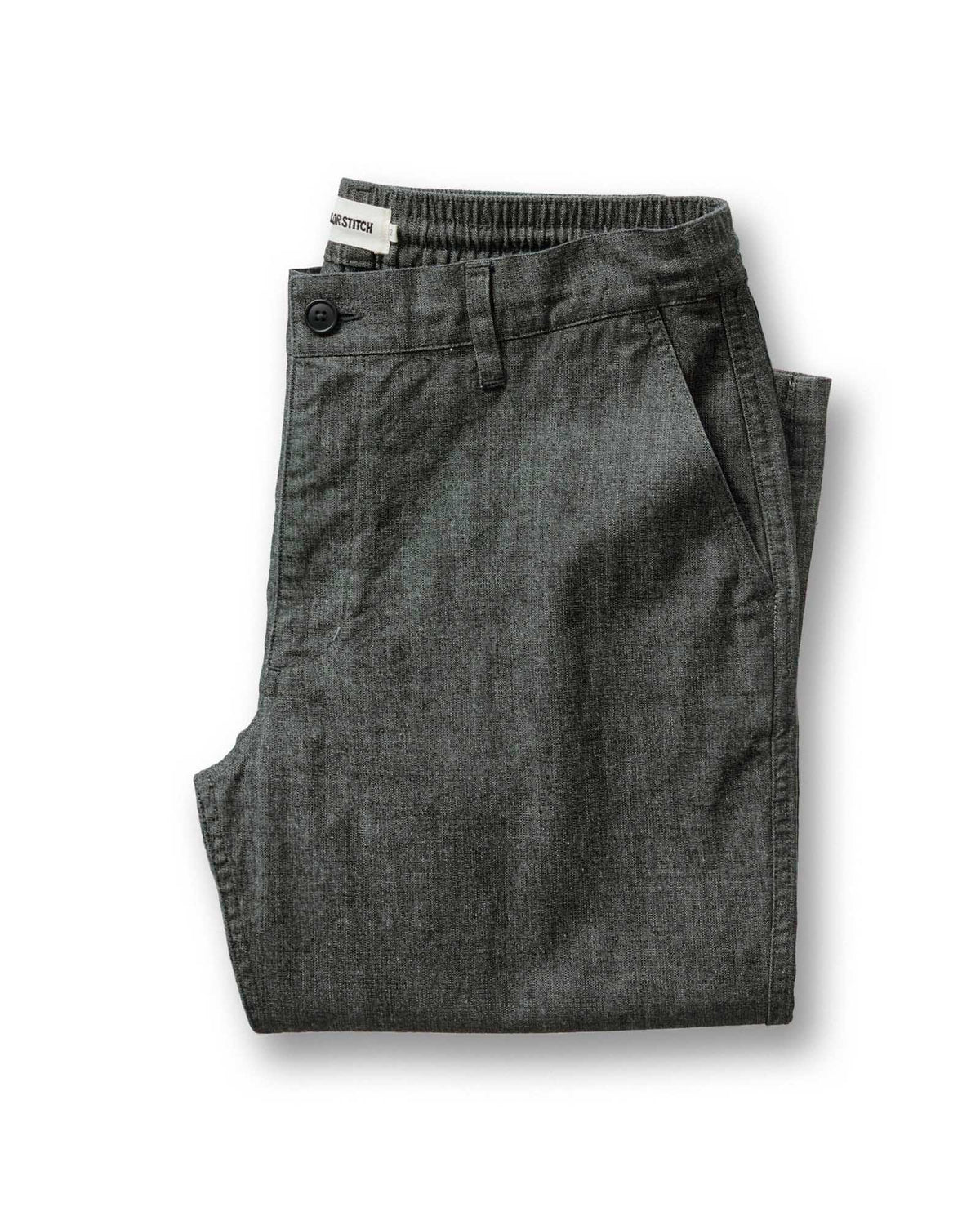instock_m_q126_The_Easy_Pant-BlackIndigoChambray_portrait_001